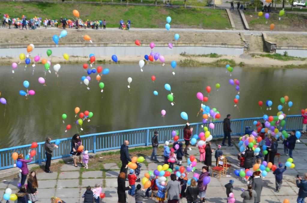 Святкування Великодня в Євангельській церкві "Благодать"