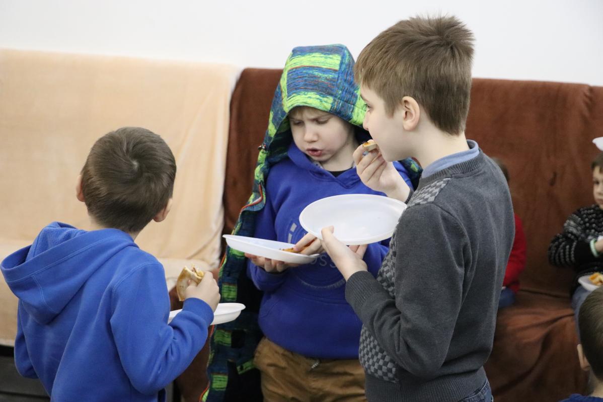 Різдво з молодіжним служінням "Compass Youth"