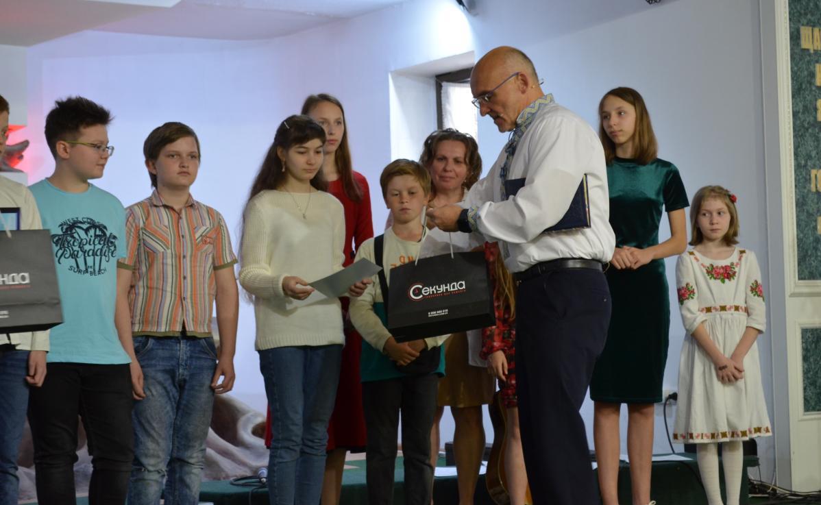 Новий випуск в Недільній школі