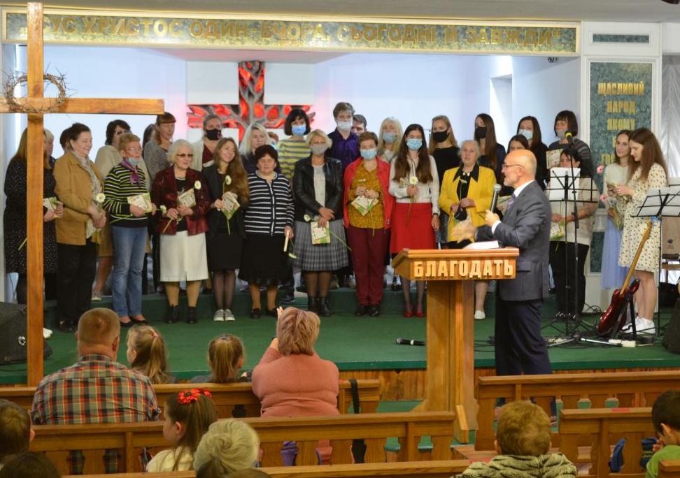 День Вчителя в Євангельській церкві "Благодать"